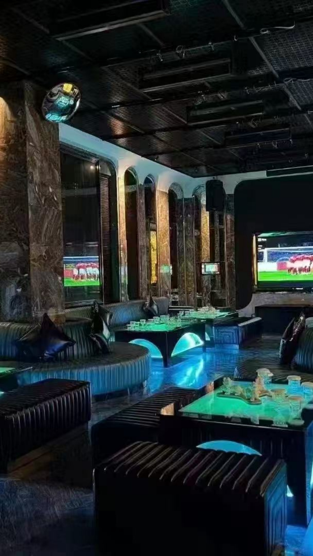豪华包厢内部环境